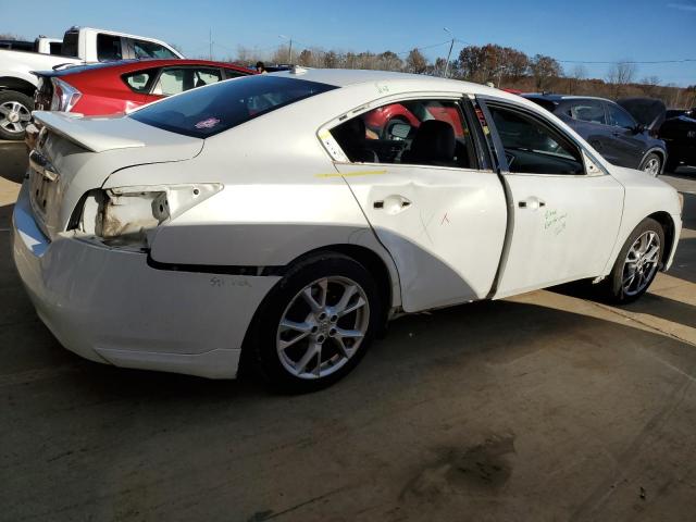 Nissan Maxima S Image 11