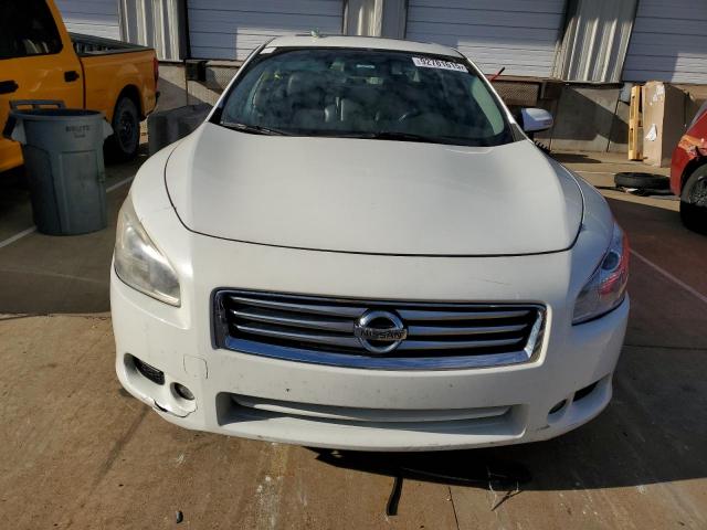 Nissan Maxima S Image 9