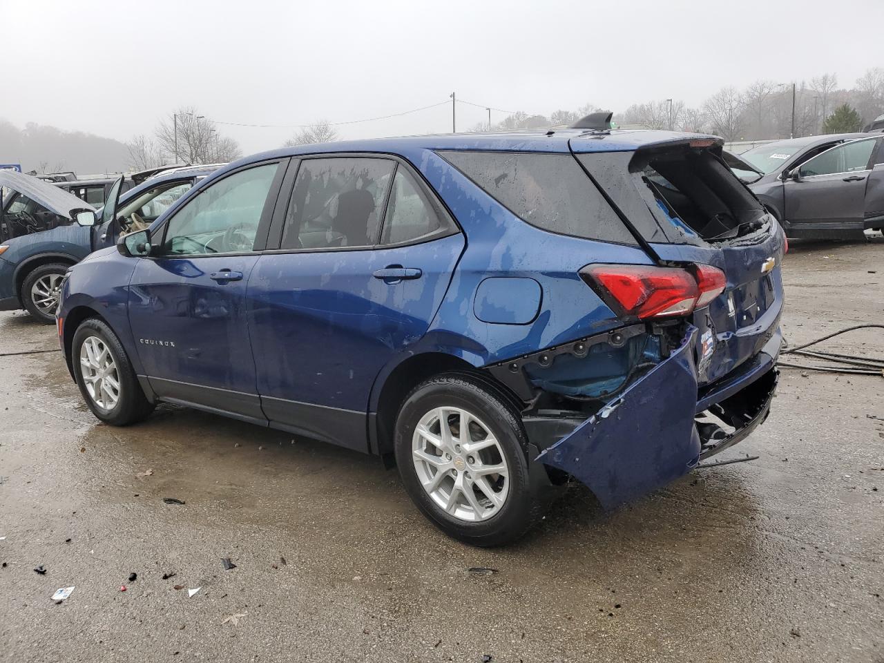 Chevrolet Equinox Ls Image 2