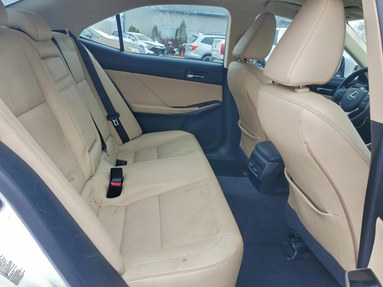 Lexus Is 250 Image 8
