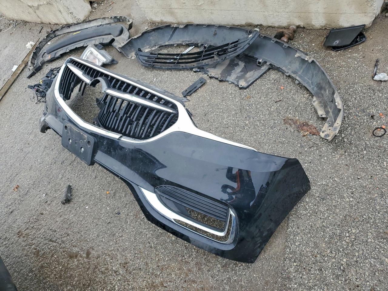 Buick Enclave Essence Image 14