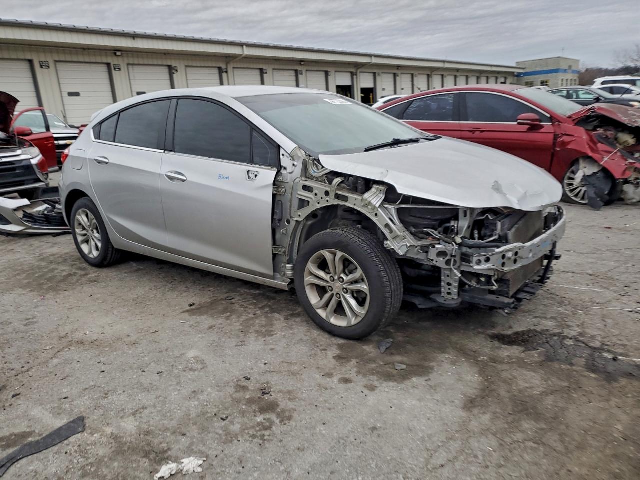 Chevrolet Cruze Lt Image 11