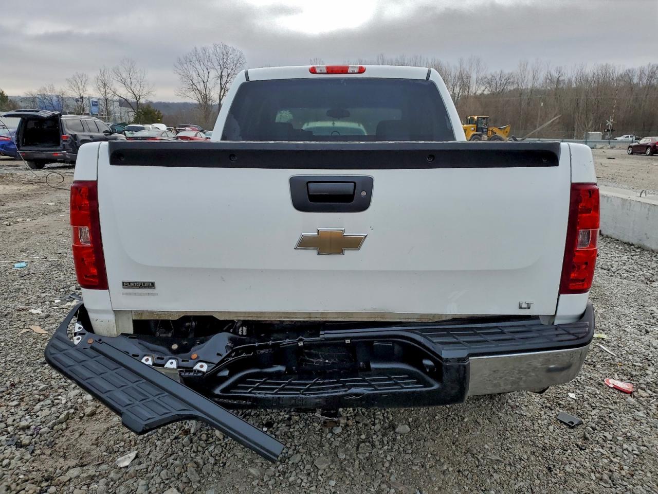 Chevrolet Silverado C1500 Lt Image 9