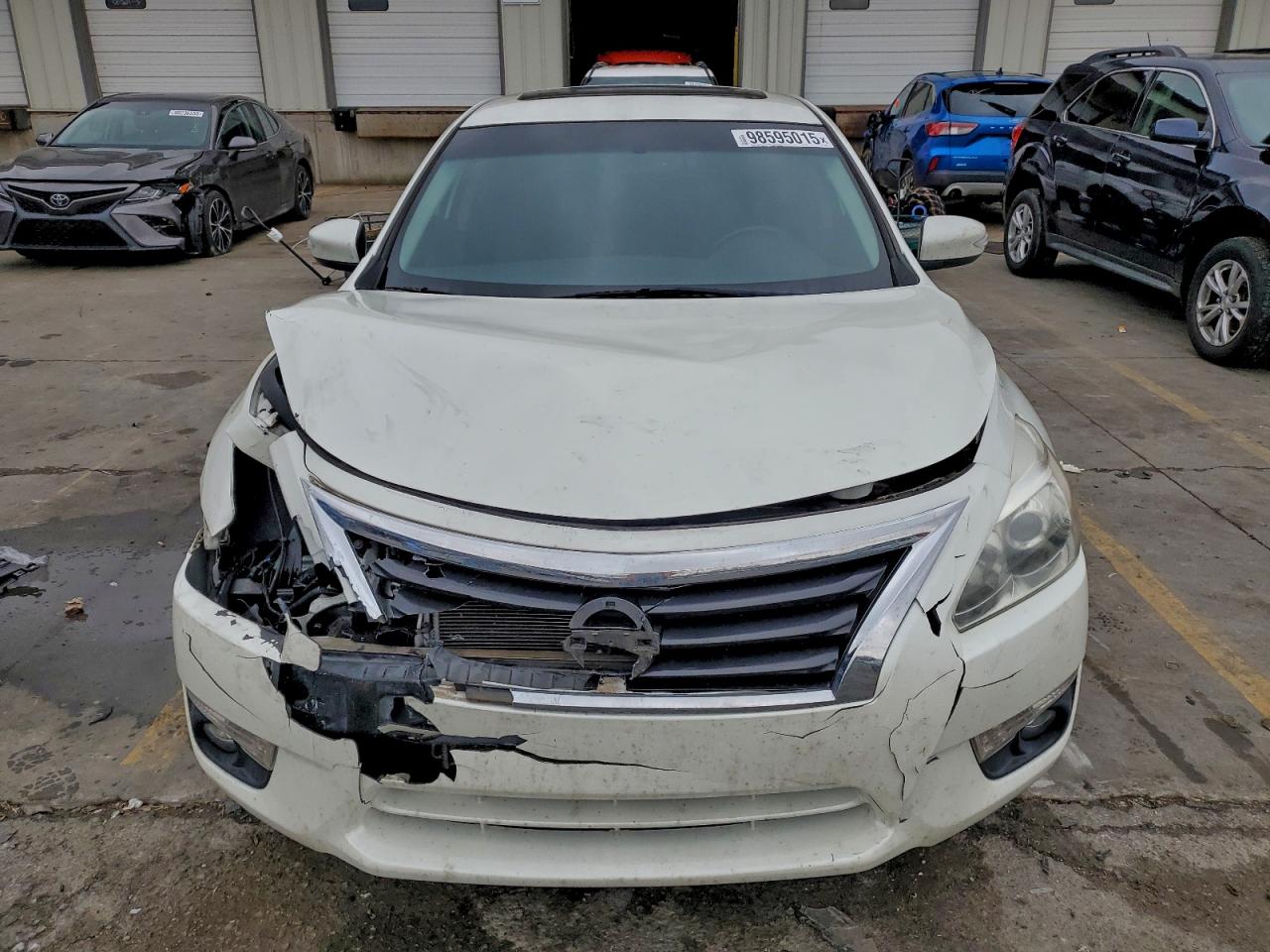 Nissan Altima 2.5 Image 10