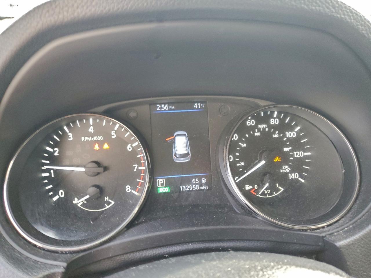 Nissan Rogue S Image 9