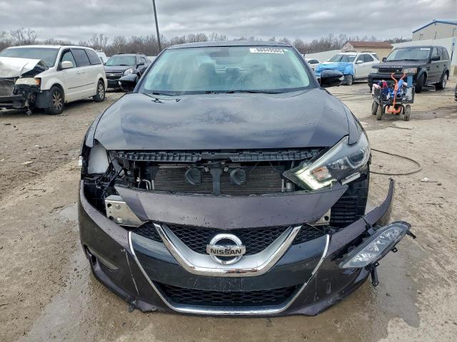 Nissan Maxima 3.5s Image 6