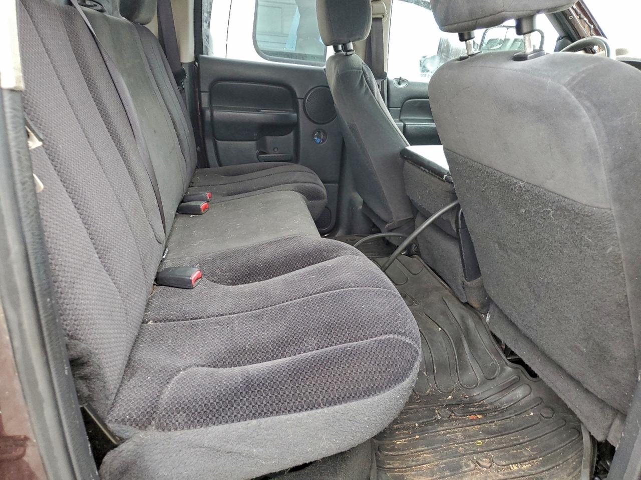 Dodge Ram 3500 St Image 12