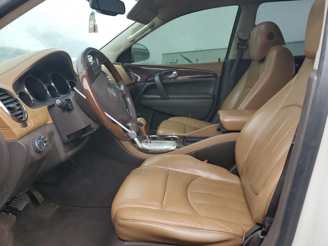 Buick Enclave Image 7