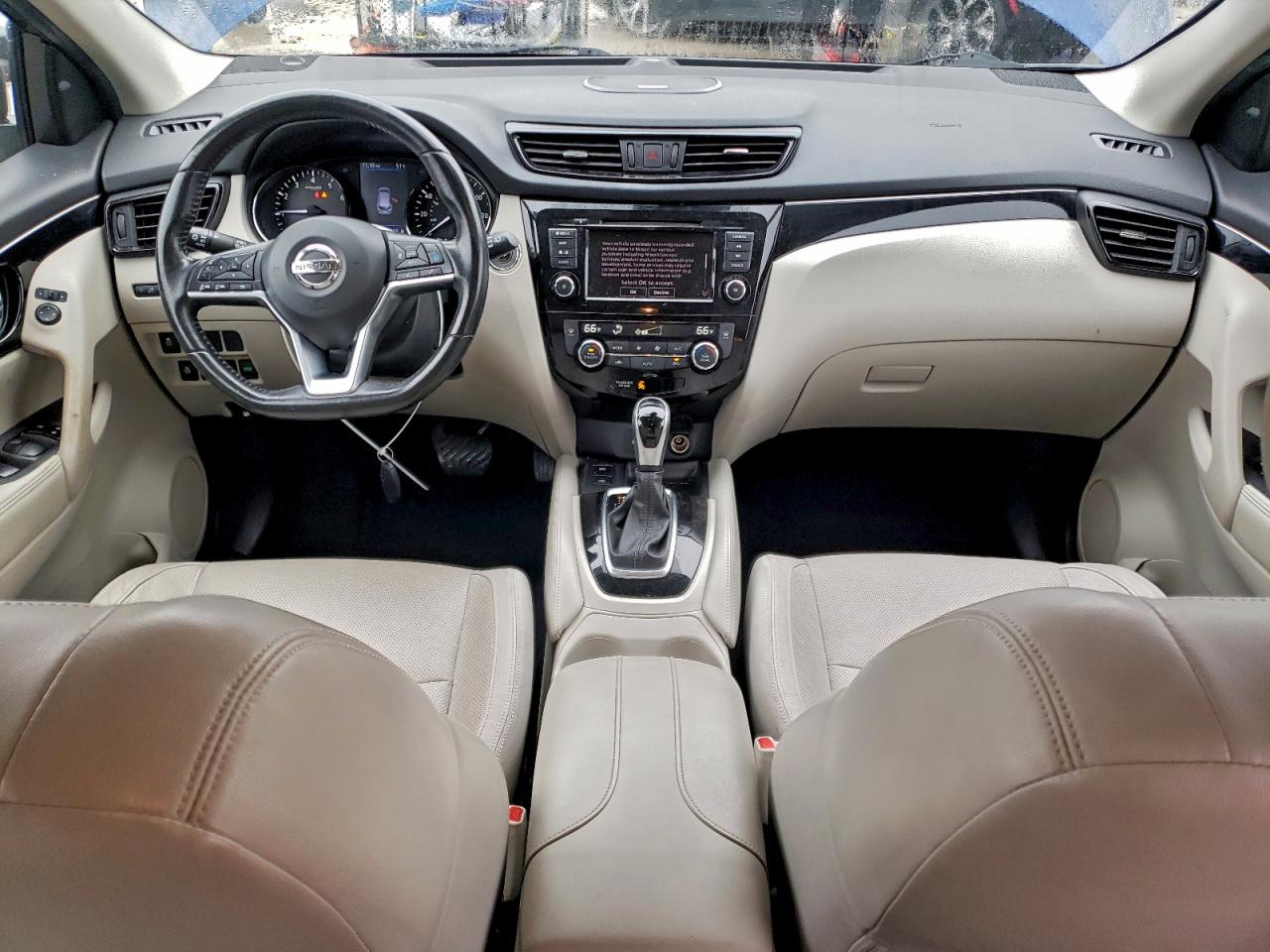 Nissan Rogue S Image 9