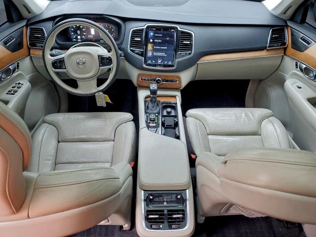 Volvo XC90 T6 Inscription Image 6