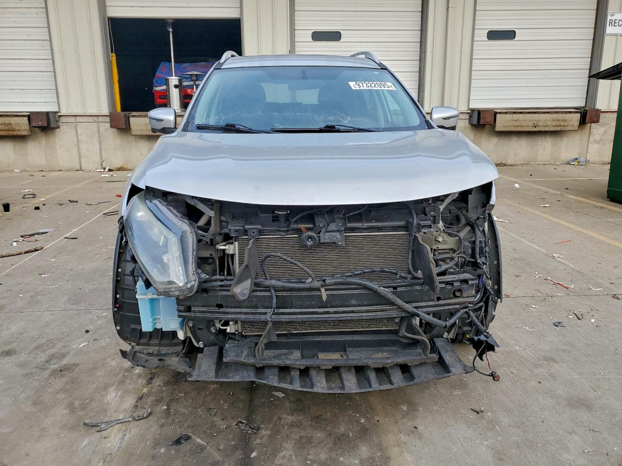 Nissan Rogue S Image 2