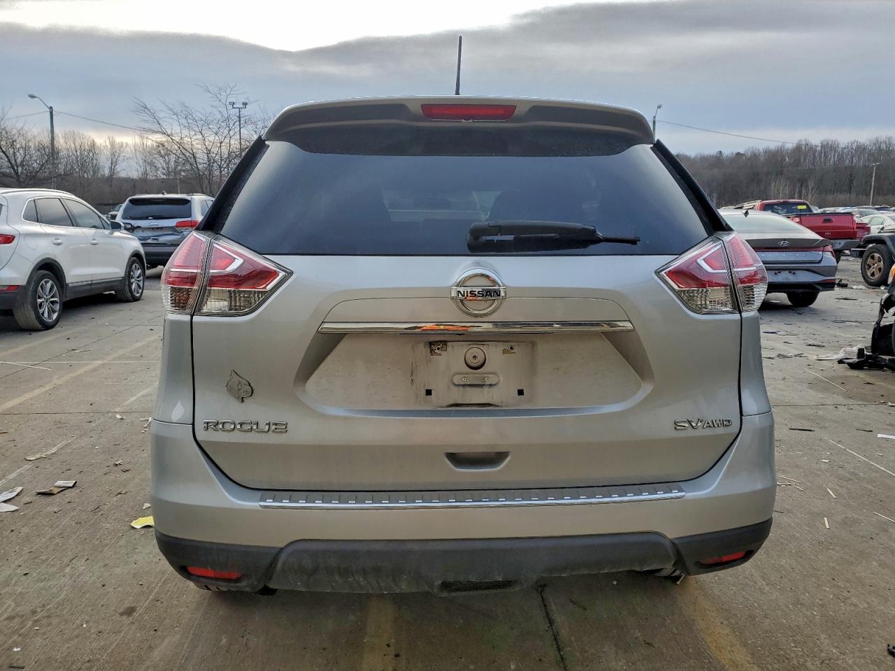 Nissan Rogue S Image 11