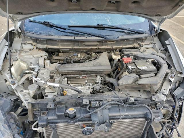 Nissan Rogue S Image 9