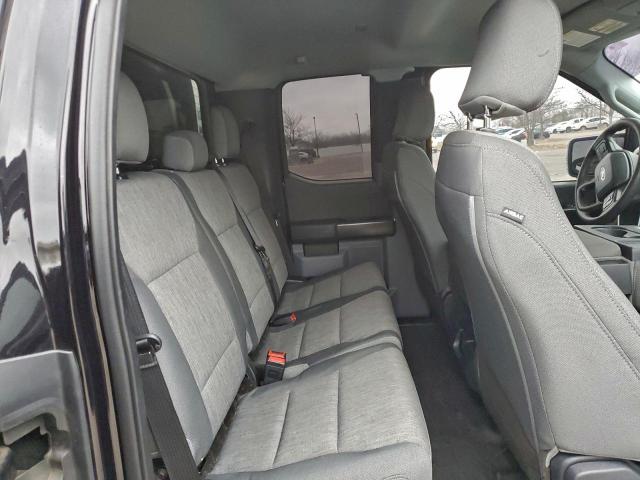 Ford F-150 Super Cab Image 4