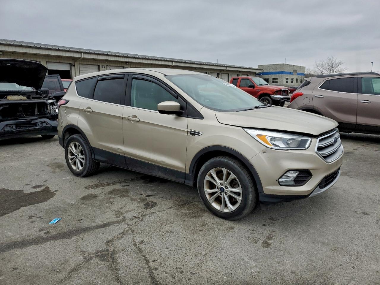 Ford Escape Se Image 3