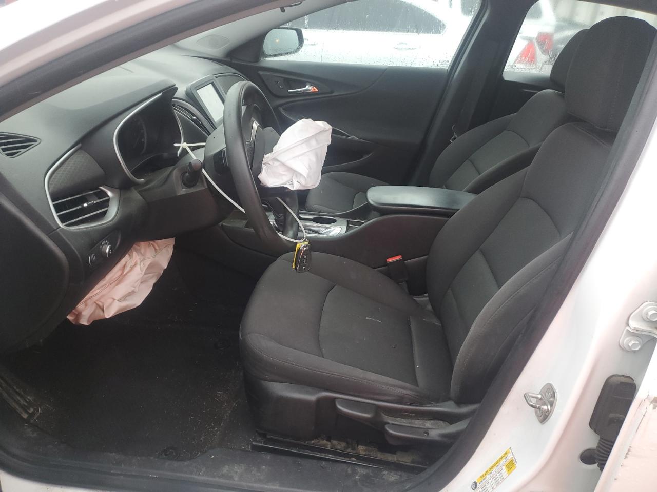 Chevrolet Malibu Ls Image 8