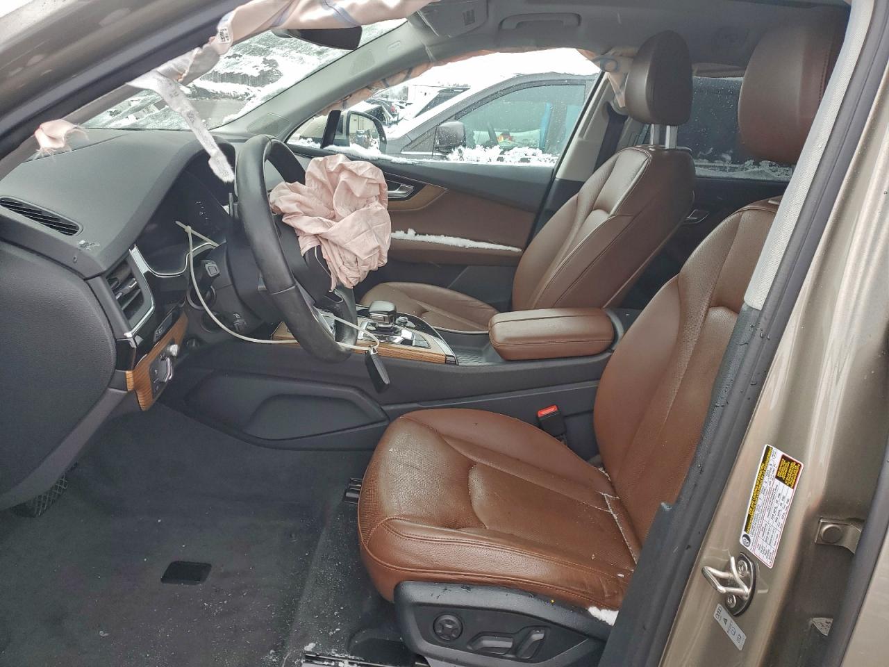 Audi Q7 Prestige Image 13