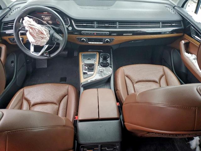 Audi Q7 Prestige Image 11