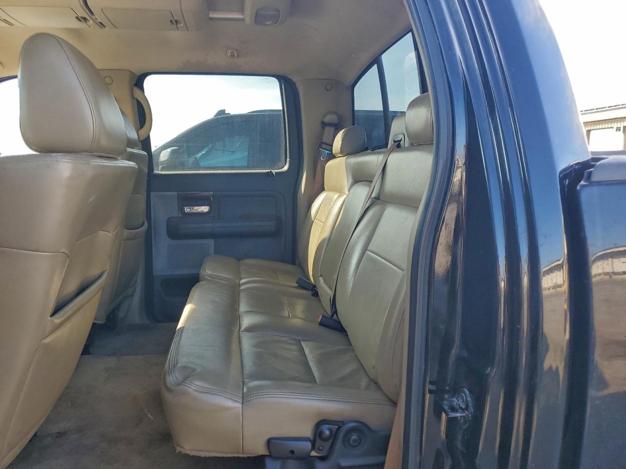 Ford F-150 Supercrew Image 7