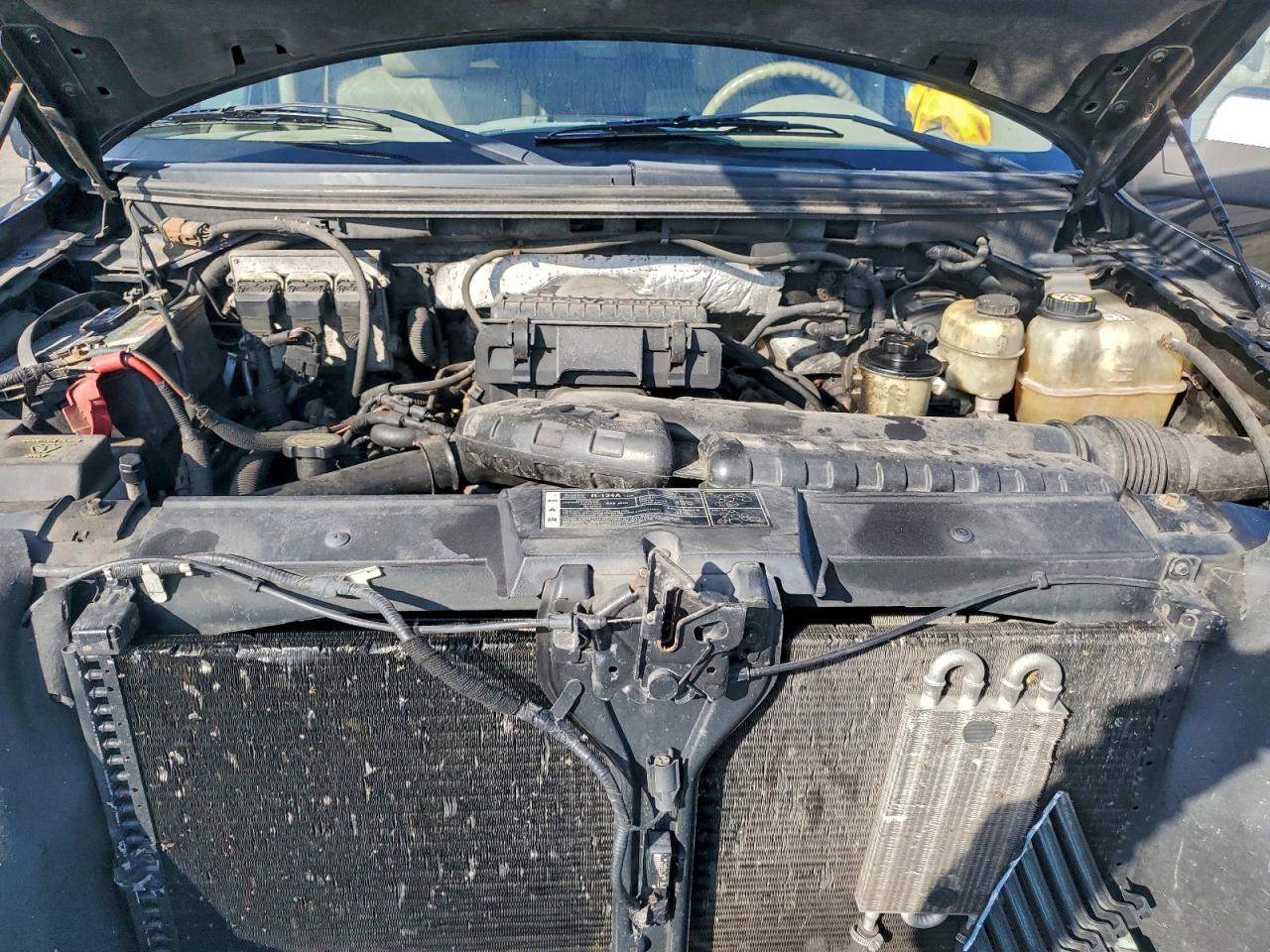 Ford F-150 Supercrew Image 6