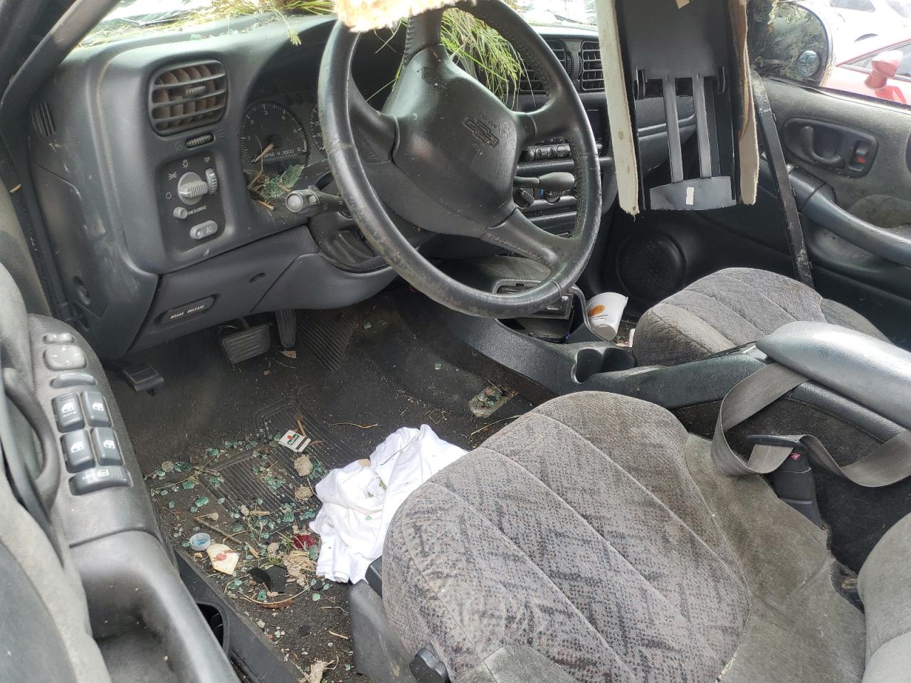 Chevrolet S-10 S10 Image 10