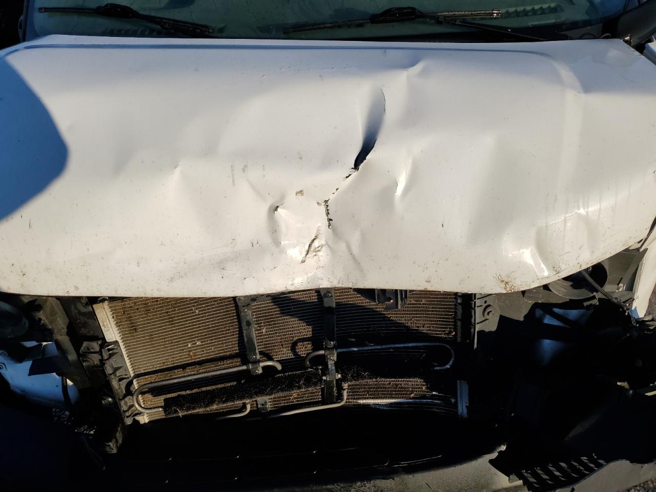 Chevrolet Express Image 7