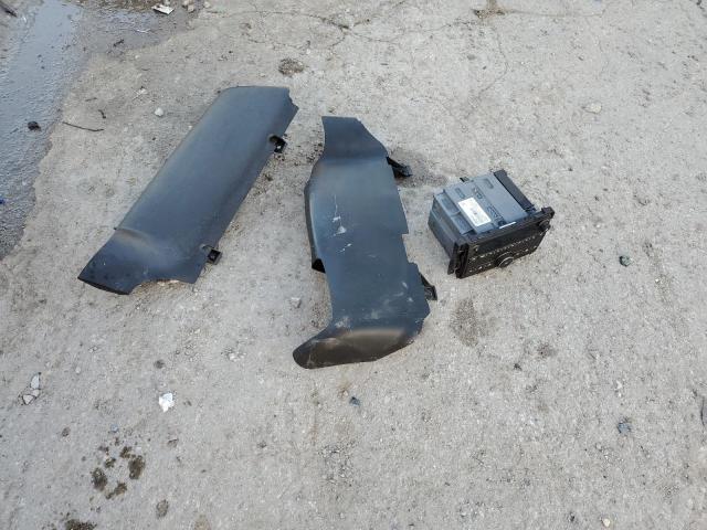 Chevrolet Express Image 11