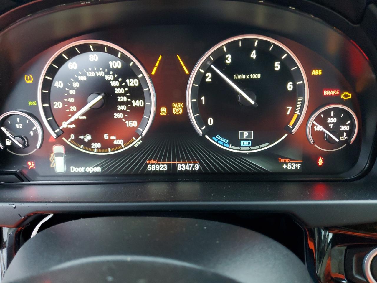 BMW X Series Xdr40e Image 8