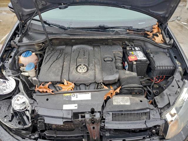 Volkswagen Golf Image 8