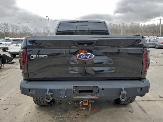 Ford F-150 Supercrew Image 6
