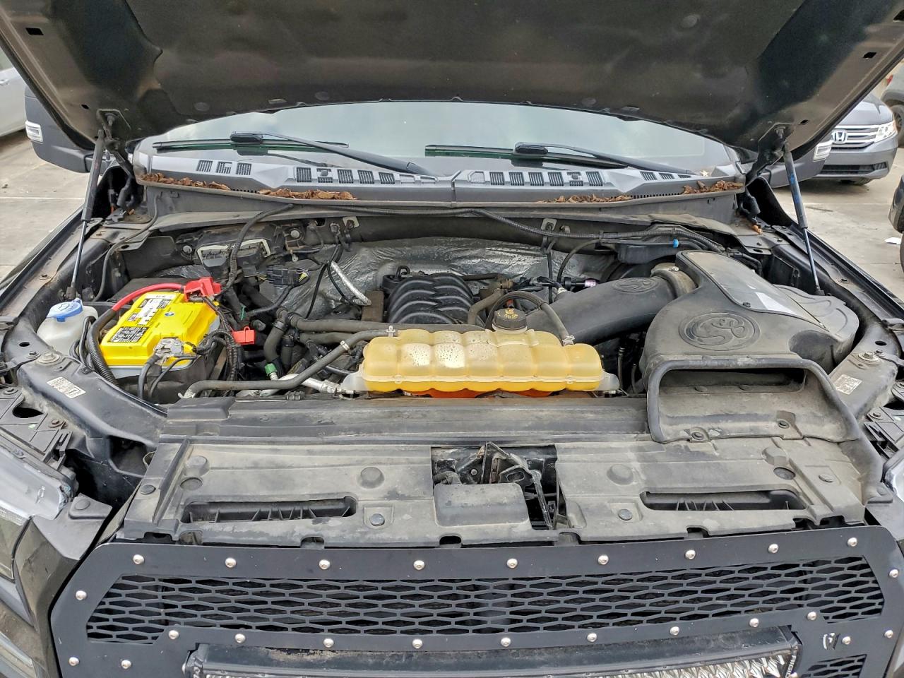 Ford F-150 Supercrew Image 7