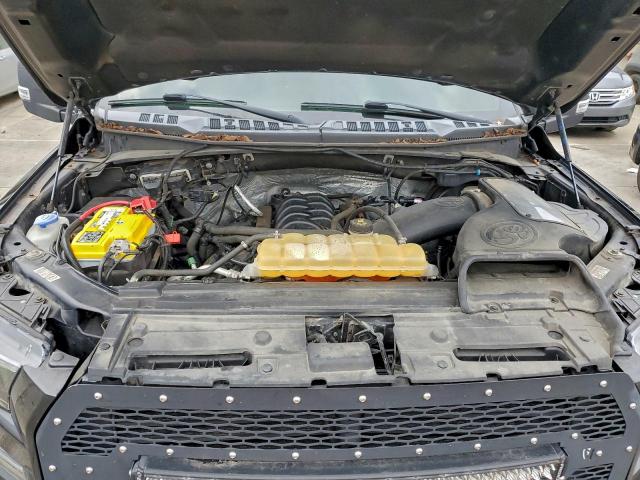 Ford F-150 Supercrew Image 7