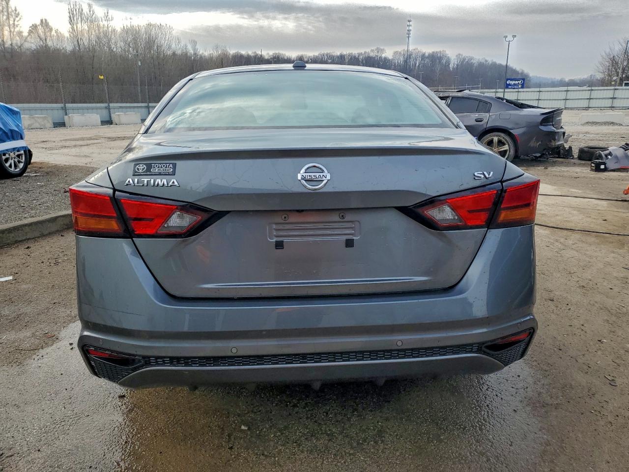 Nissan Altima Sv Image 9