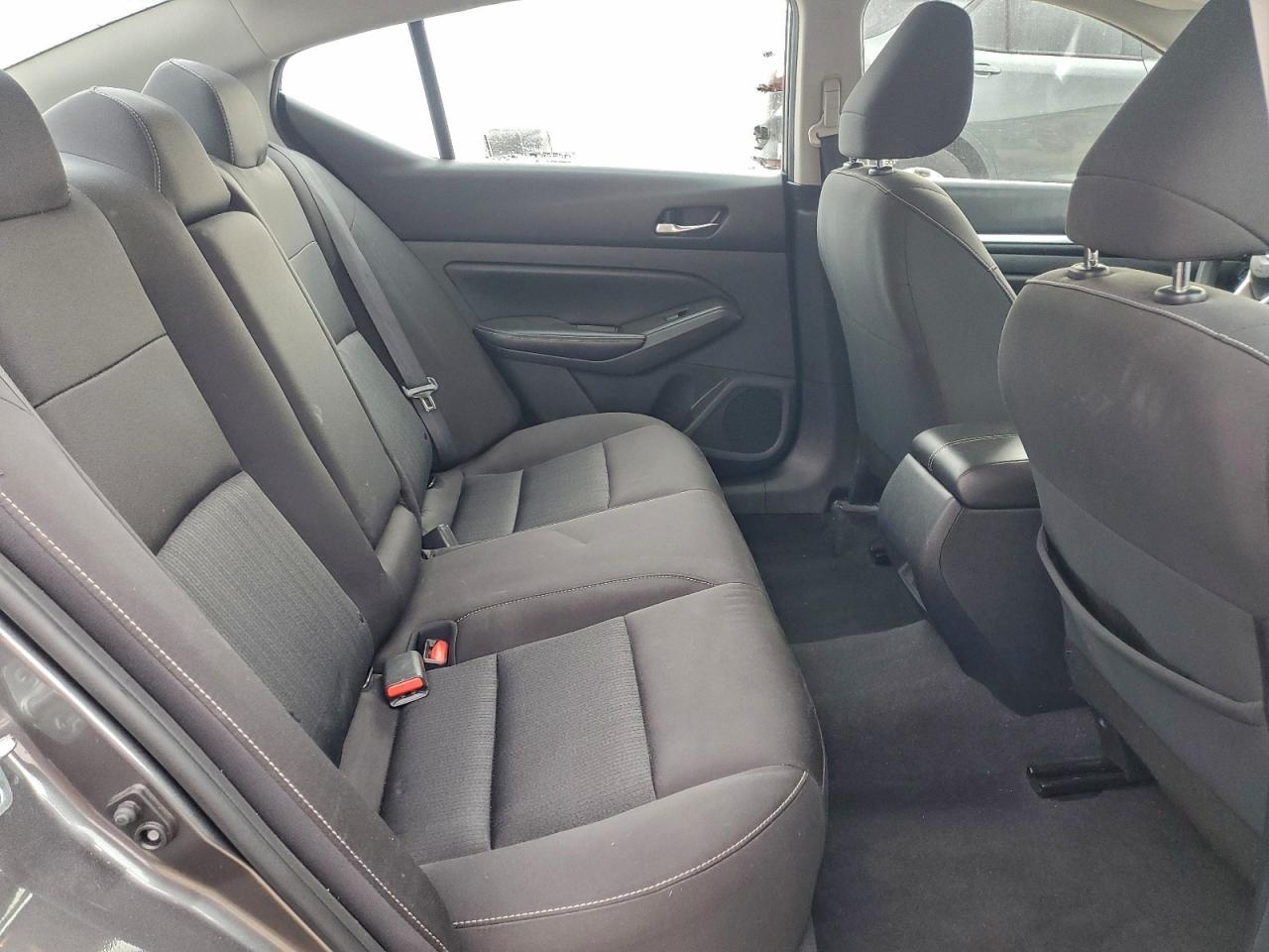 Nissan Altima Sv Image 7