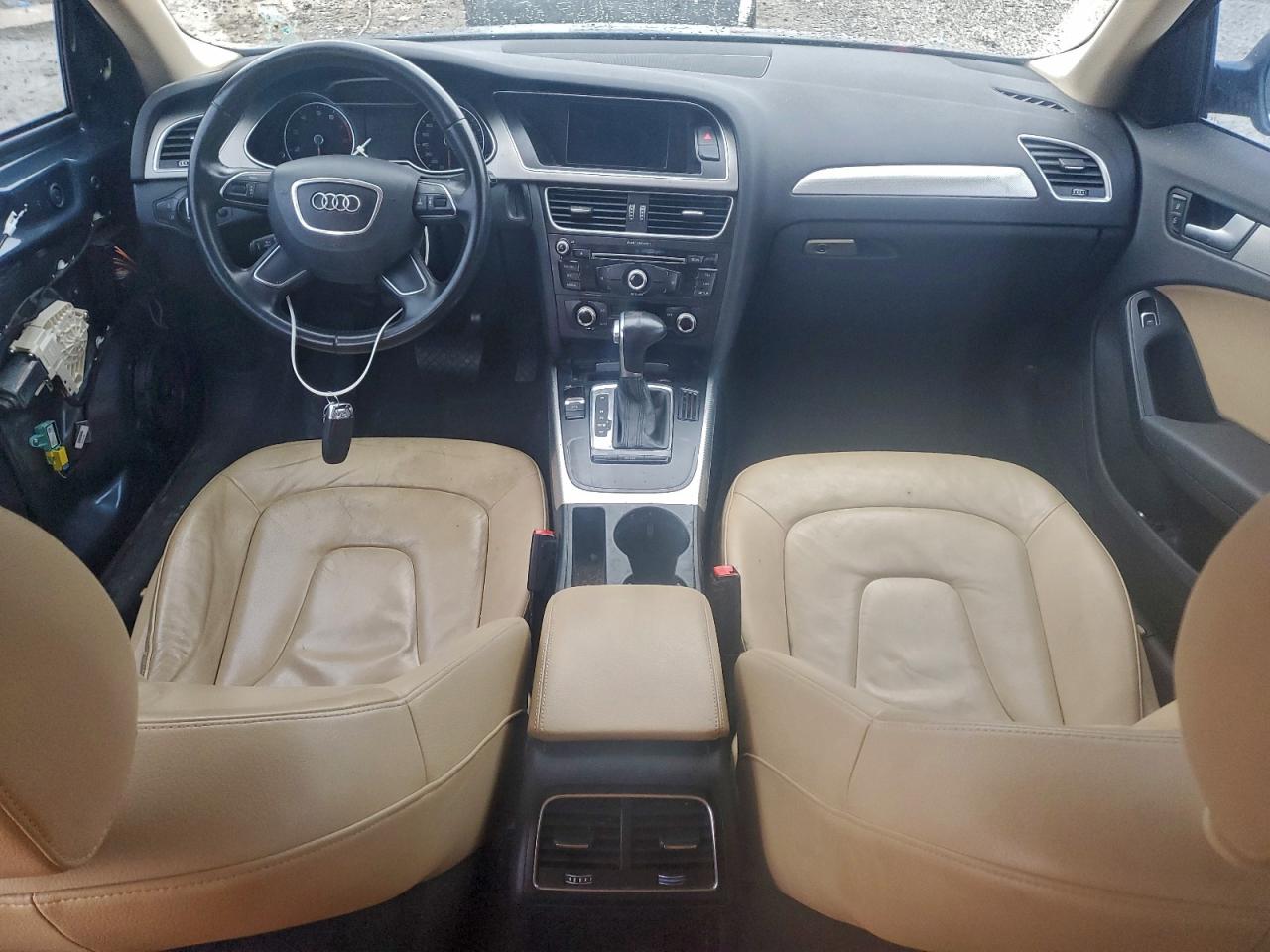 Audi A4 Premium Image 5