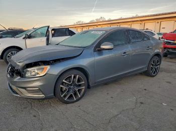  Salvage Volvo S60