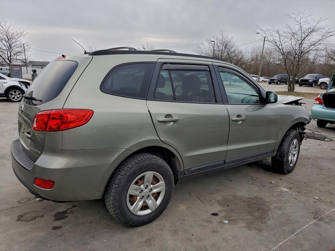 Hyundai SANTA FE Gls Image 2