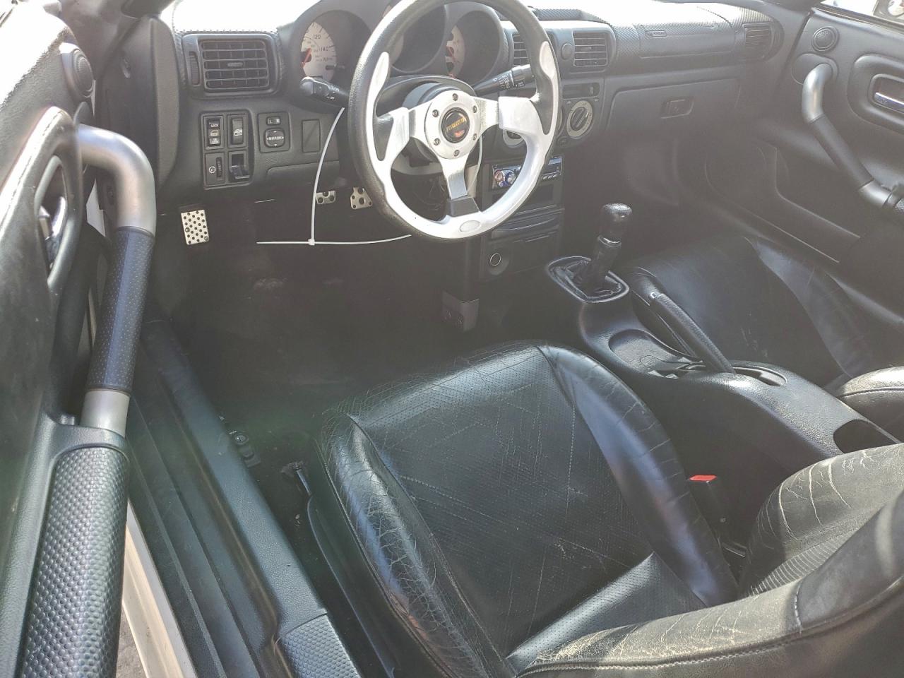 Toyota MR2 Spyder Image 2