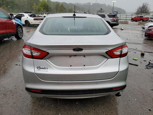 Ford Fusion Se Image 6