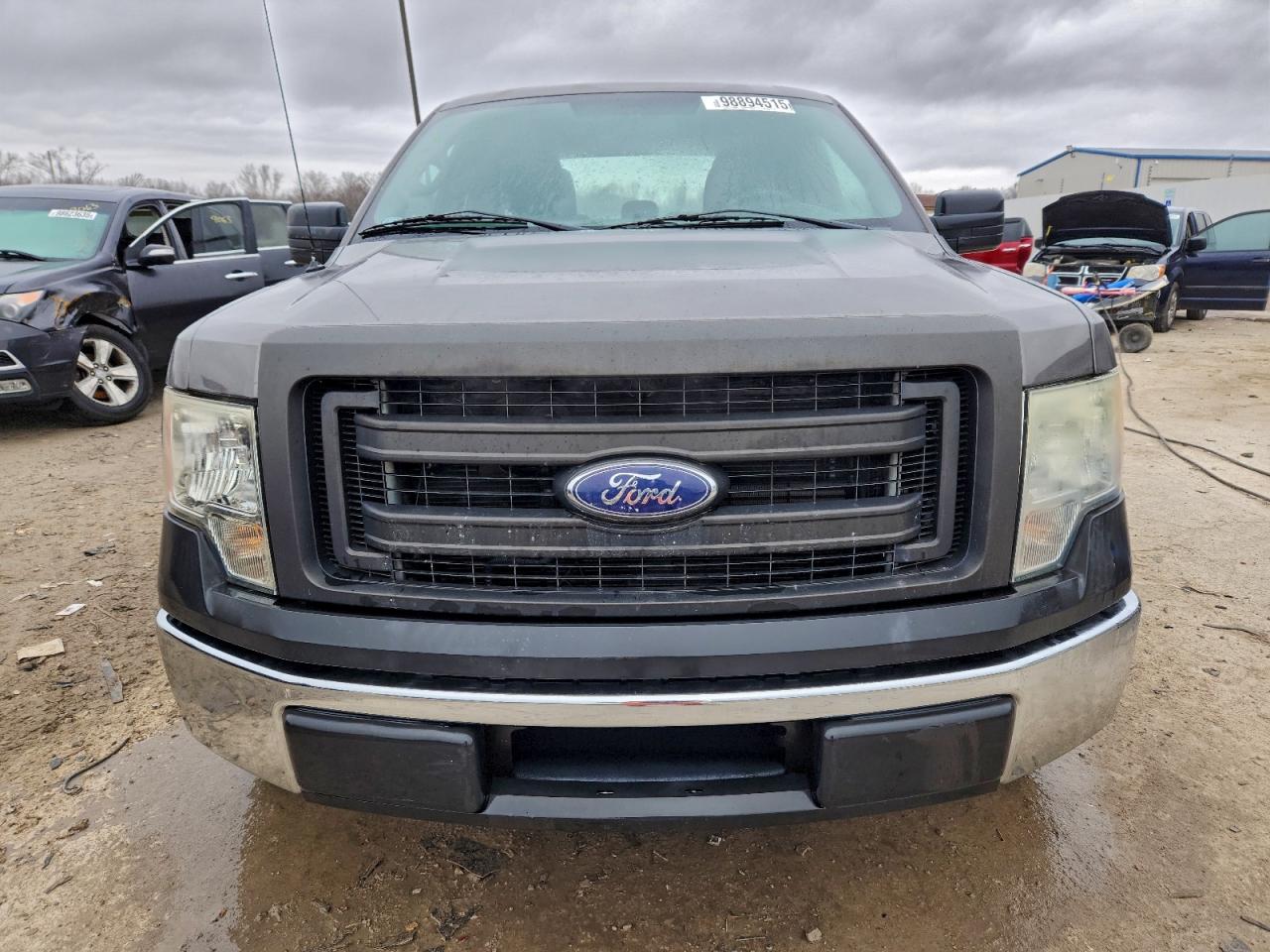 Ford F-150 Super Cab Image 12