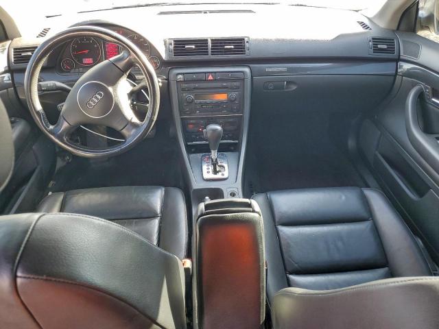 Audi A4 1.8t Avant Quattro Image 4