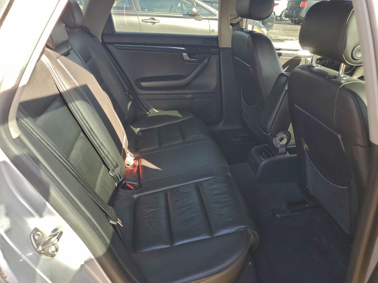 Audi A4 1.8t Avant Quattro Image 7